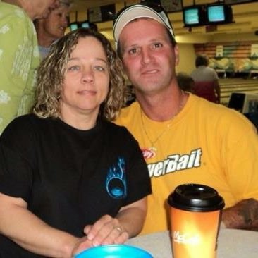 Rhonda12051's profile picture. 