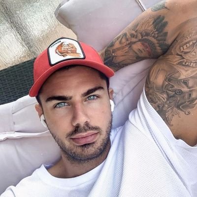 I'm from Brazil live in California looking for serious relationship with trust and honest
