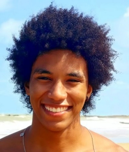 Twiitter Oficial do Lucas Castro.
Sou Produtor de Eventos, Estudante de Odontologia e Modelo.