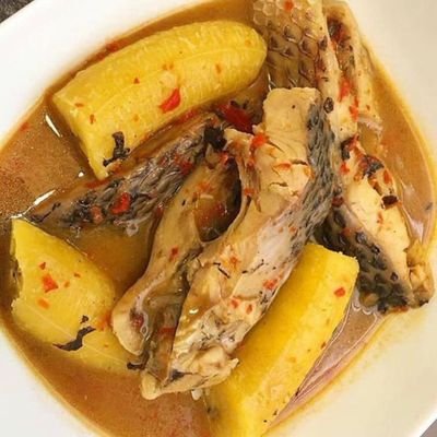 Olori_sEmpire's profile picture. Caterer🍝🧑🏽‍🍳🍹IG: @olori.skitchen 
MakeupArtist💅🏼 IG: @o_u_touch
#peppersoup 🥣 #Barbecue #ChickenNChips
A trail will convince you😍
Let Royalty serve you