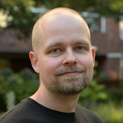 Game designer, artist and Finnish person. Working full time at Relic Entertainment.