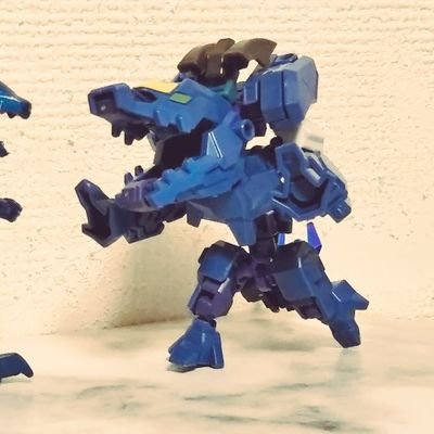 アニメ、特撮、漫画が大好き‼️(*´∀`)♪
仮面ライダーの装動集めて、魔改造にハマってます‼️Ψ( ̄∇ ̄)Ψ
が、あくまで素人仕上げでございます
ゼロワンのライダーモデル再現でアニマギアにハマり、ズブズブの沼化しております(笑)