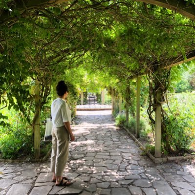 hlnclair's profile picture. human rights advocacy, anti-trafficking & modern slavery | end homelessness | she/ her 😷