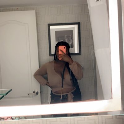 itswiwiiii's profile picture. mtl