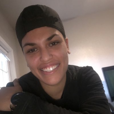 Angelic08581136's profile picture. Life’s what you make of it 💴