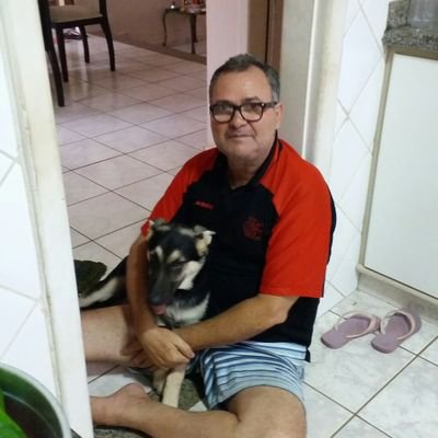 Sou Cirurgião Dentista, insistente e Flamenguista # fora Bolsonaro # Lula 13