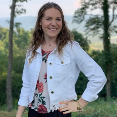 juliaingram11's profile picture. Tampa WBB '21 🏀❤️🌴