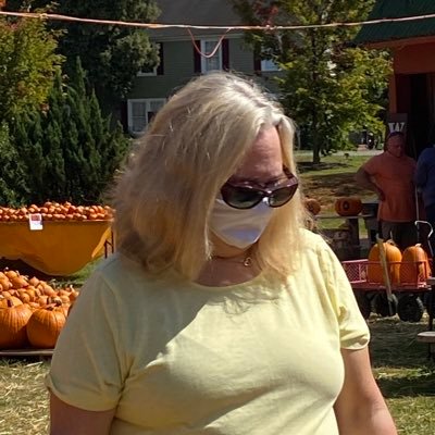 cdawkins1's profile picture. Mama. Wife. Friend. Teacher. Country Girl. Horse riding addict.