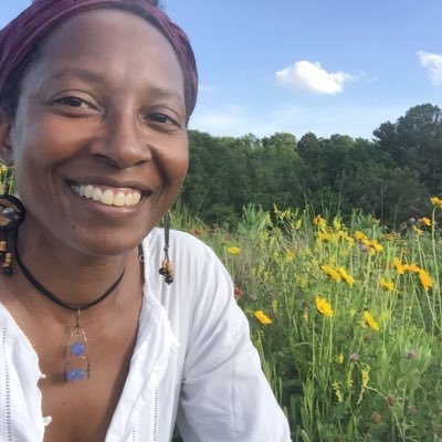 🌿 Art + Nature Therapy for Black Women @HerStoryGarden
🌿 Author - Fifth Born & The Soul of the Full-Length Manuscript
https://t.co/UWMe5Z26Cq