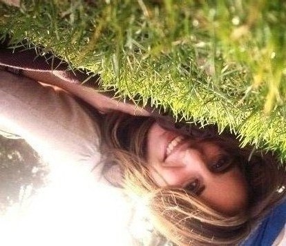 nataliadoncella's profile picture. Tengo tanto paraíso a cuestas como infierno.