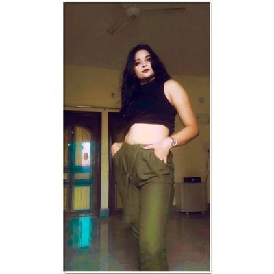 LovelyA93318365's profile picture. 