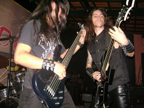 Death band formed metal in 2009 by the Warriors and Brother´s Junior hawk and Júlio Falcão in Ceará,Brasil State !!!