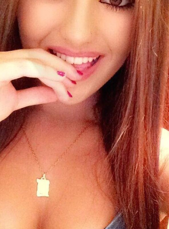 Sexy and lonely girl seeking for new friends.Follow me if you want me to send you some hot pictures. 👙😘💝