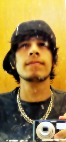 leeandro_alvees's profile picture. 