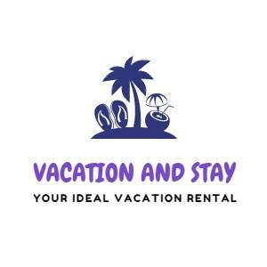 We feature all luxury vacation rental houses from the top travel site Airbnb. As an Airbnb Associate, I earn small commission when you book thru the link.