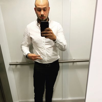 luxoneks's profile picture. 