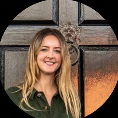 Laura_Tricker's profile picture. Events|Social Media|Fabrics|Coastal Living 🐚🌸👙🎀☕️🌱🐾💌⛱🏡