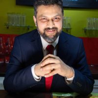Poncho Khana (@ponchokhana) Twitter profile photo