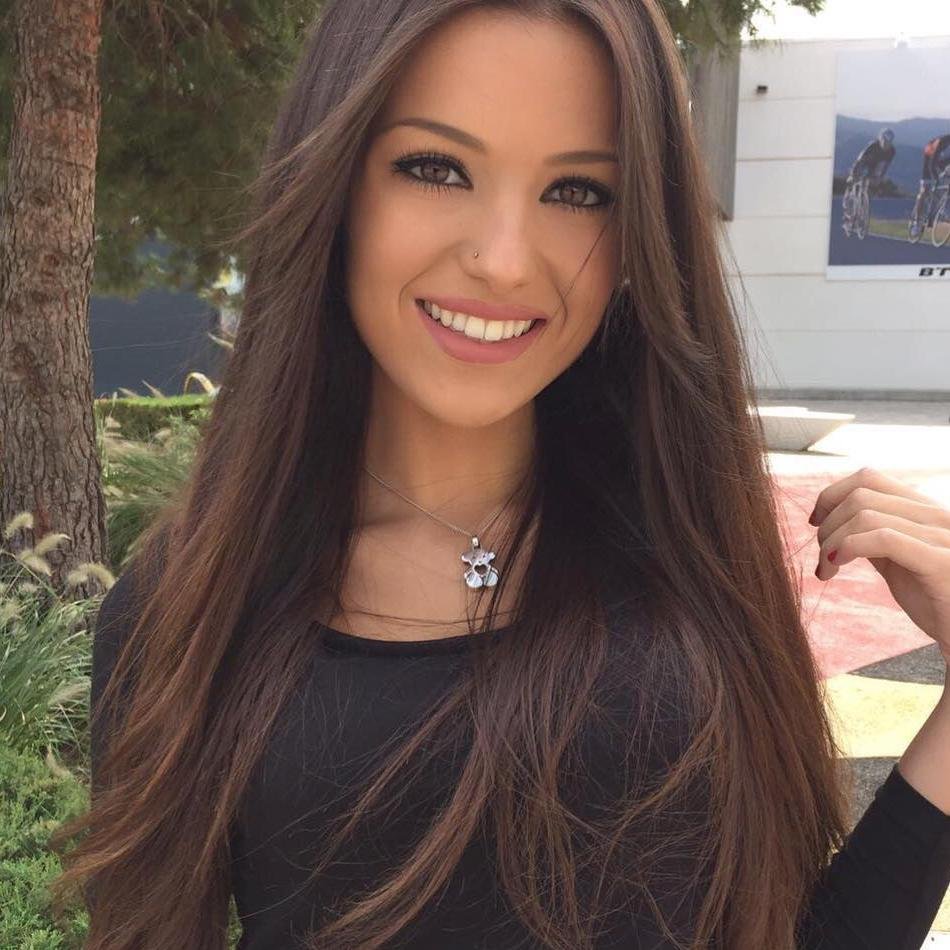 Olivia_63764's profile picture. Sexy and lonely girl seeking for new friends.Follow me if you want me to send you my photos!  💝💖💘