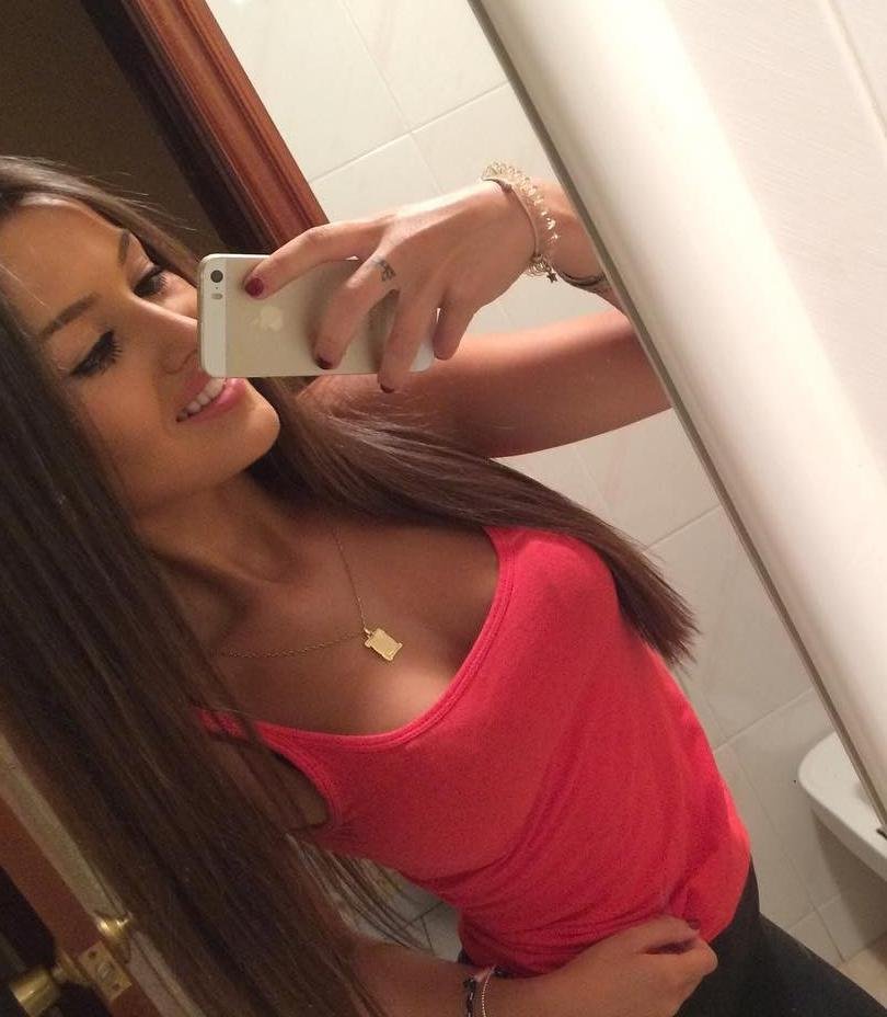 Hi! Are you looking for fun? Me too!Let’s get to know each other on an intimate level.Follow me, I´ll send you my sexiest photo! 💋👙😋