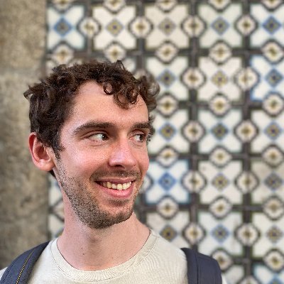 Immigrant neuroscientist studying perception and movement @UCL. He/him