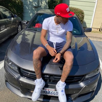 New Twitter cause I locked myself outta @ballinornah 🥴🤦🏽‍♂️