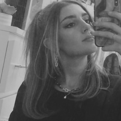 melanienutting's profile picture. 