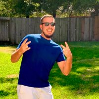 Cameron Hoelscher (@coolguycam) 's Twitter Profile