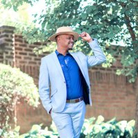 Dumisani Ngulube (@onewarthogg) 's Twitter Profile
