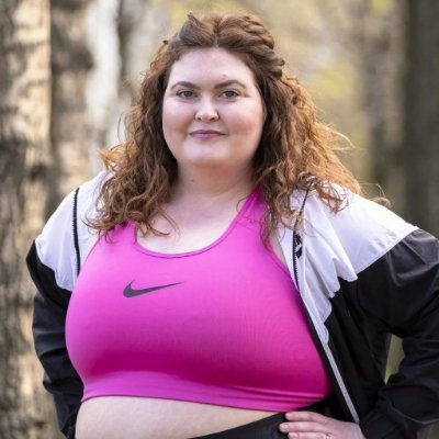 Social worker, fat justice activist and president of the Icelandic Association for Body Respect. Special interest include glorifying obesity 👑 Hún/She