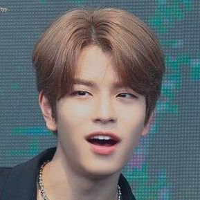 ♡ bts 
♡stray kids 
♡ itzy
♡ treasure
♡ loona
♡ twice