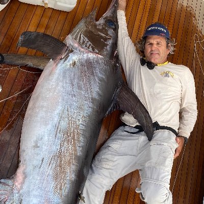 Offshore and Flats Fishing (2 boats): tarpon, billfish, mahi mahi, tuna, wahoo, snapper, grouper; & Inshore: bonefish, permit, snook, redfish, sharks & cudas