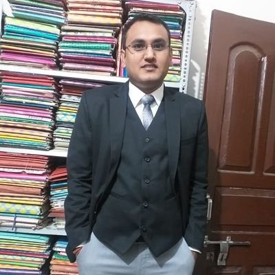 Advocate at Patna High Court,LLB(CLC-Delhi University), B.A.(Eng-H)from Delhi university