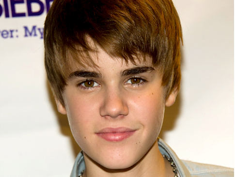 I'm not Justin Bieber! This is a fansite providing the latest news & media about him! I'm a belieber ♥