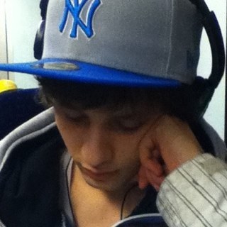 fabidsous's profile picture. 