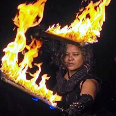 Fil-Am Feminist Foodie Writer, Editor, Firespinner. British Fantasy & 5x Hugo Award winner. Ignyte Award finalist. Writing a book on AAPI narratives. She/Her.