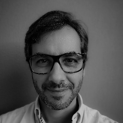 .Net developer, agile enthusiast, early adopter and father of two beautiful princesses