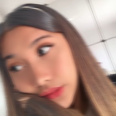 _lovepenales's profile picture. ‘Waiting for the right guy at the right time’