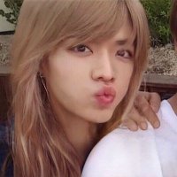 silmarils ^_−☆ (@bluemihaeng) 's Twitter Profile