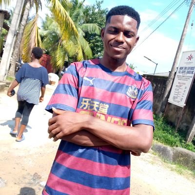 InametiJnr's profile picture. friendly, loyal, football freak, I respect boundaries a lot you should try it too