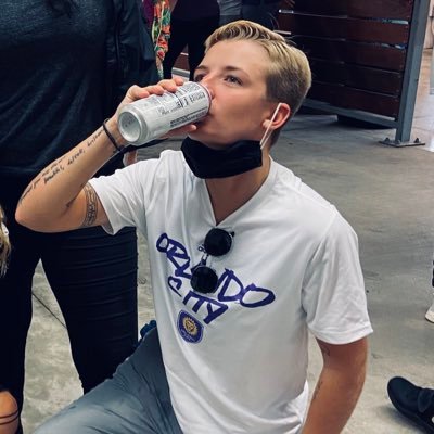 sam_madd4's profile picture. wake up you're not dead yet