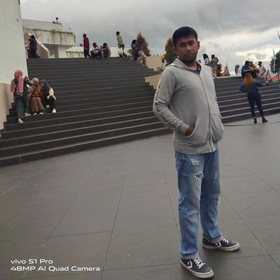 Adrian48777974's profile picture. biasa aja