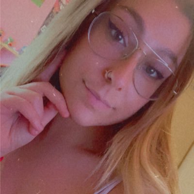 🎥|| Twitch - https://t.co/TSq87LUUN5
🟢|| Kick - https://t.co/YVIjfRxCnk
📩|| sonieta96@gmail.com
𝘮𝘦 𝘮𝘶𝘦𝘷𝘰 𝘱𝘰𝘳 𝘢𝘮𝘰𝘳 🦈
#FA14💚🐐