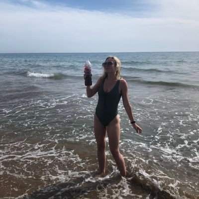 haleymelson16's profile picture. and that's how the cookie crumbles