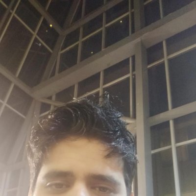 Zamane Bhar Me Milte Ashiq Kai
Magar WaTan s Khubsurat Koi Sanam Ni Hota
Noto M Lipat k Sone S Simat k Mare hai Kai
Magar Tirange S Khubsurat Koi Kafan Ni Hota