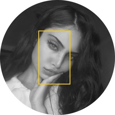 iizh7or_'s profile picture. { وَبِالْوَالِدَيْنِ إِحْسَانًا }