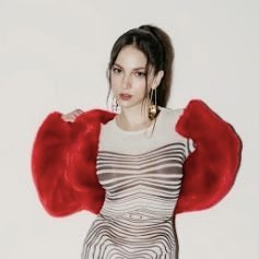 Cuenta dedicada a @PatyCantu ✨❤️ | Nos sigue: 24/12/20 a la 1:12am 🤩