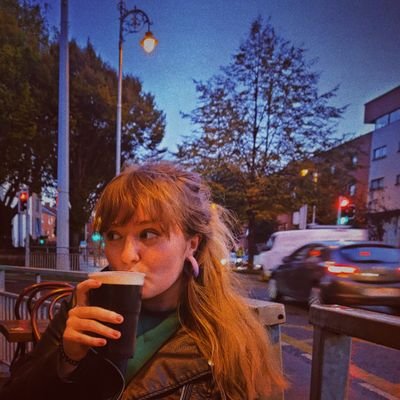 Allie_Jam's profile picture. theatre maker and general chancer🌻