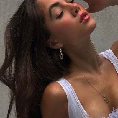 DeZeeHD's profile picture. active.