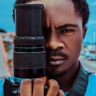 Studio management
Cinematographer
Activist | available for travel ✈🇺🇸🇬🇧
Portrait session
Pre-wedding shots
Call or whatsapp: 07037619622